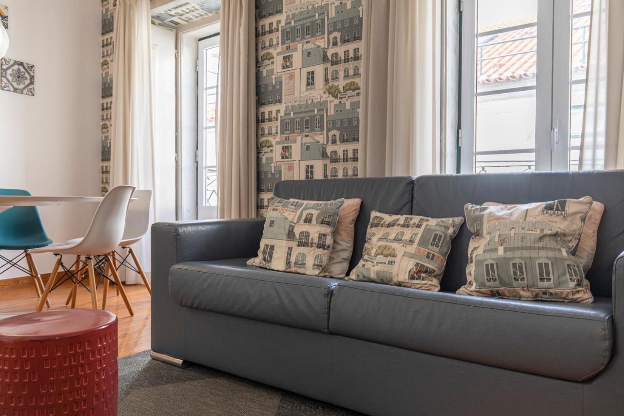 Condessa 2bdr Duplex By Lovelystay Appartamento Lisbona